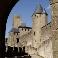 Cite-de-Carcassonne-chateau-Porte-Aude