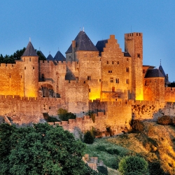 Cite-de-Carcassonne-chateau-contal-exterieur